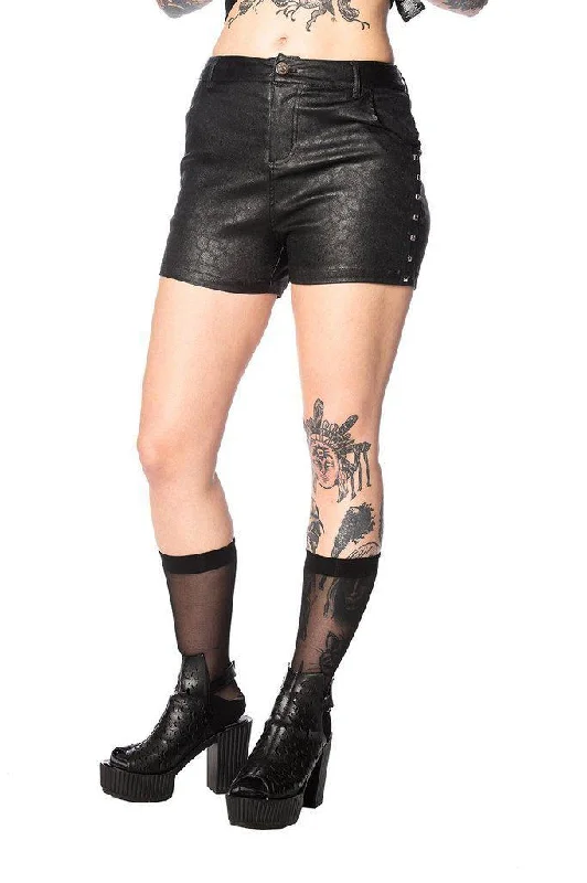 Stylish Fashion Outfits Glam Goth Leo Shorts