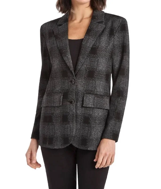 Women’s Outdoor Fashion Buffalo Blazer In Black/grey