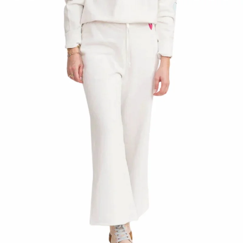 Comfortable Yoga Clothes Weekend Barb Sweatpant In Cloud White